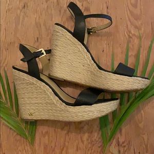 Michael Kors Jill Wedge, Size 8.5